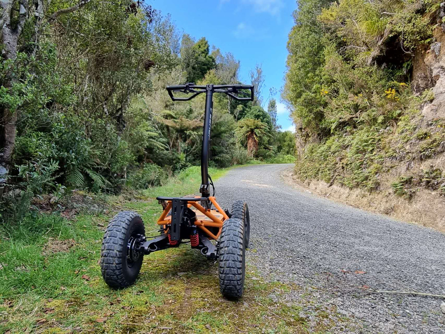 Vee-Hop trottinette électrique tout-terrain 4x4
